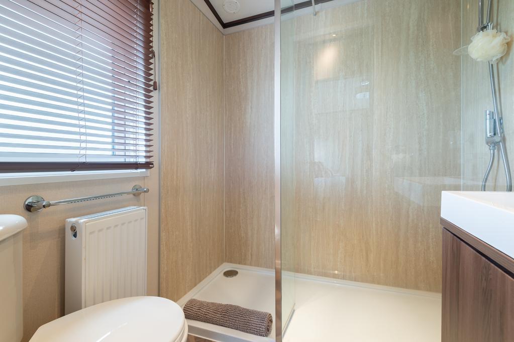 ENSUITE SHOWER ROOM