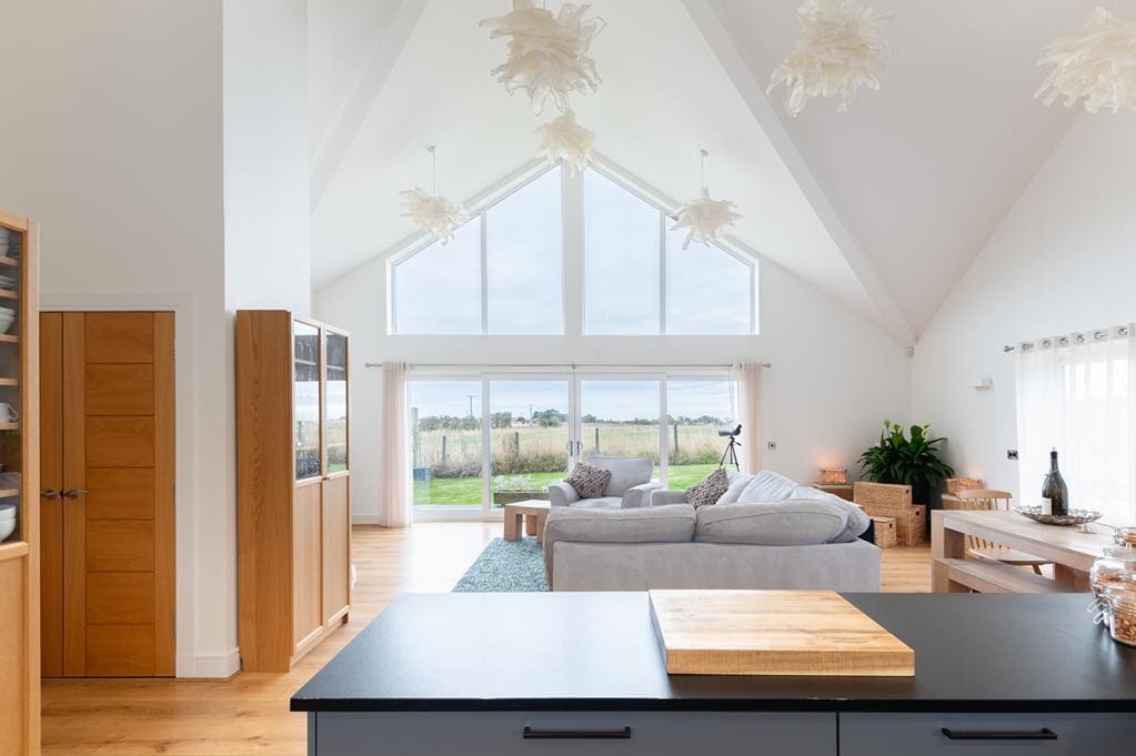 KITCHEN TO LIVING AREA