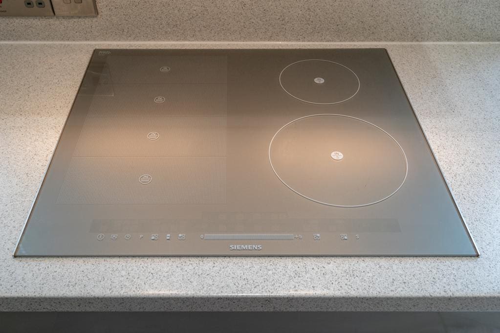 LEV1502JMP KITCHEN DETAIL 2.jpg