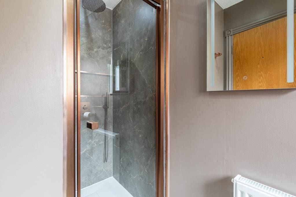 LEV1502JMP ENSUITE SHOWER ROOM AGAIN.jpg