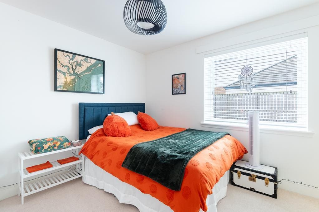 GUEST BEDROOM