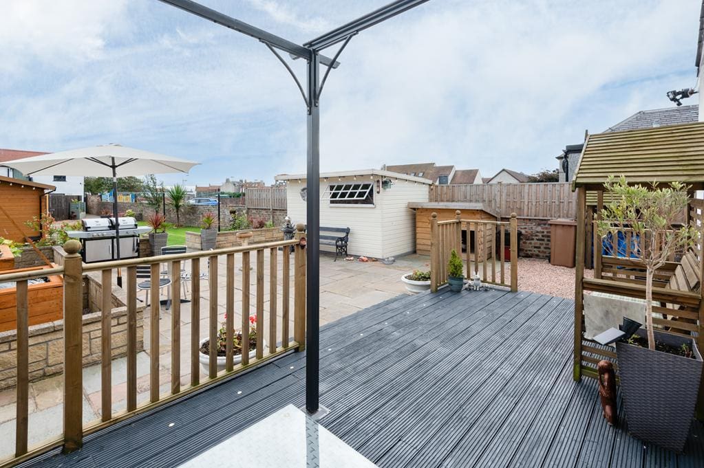CUP1513JMP DECKING DETAIL.jpg