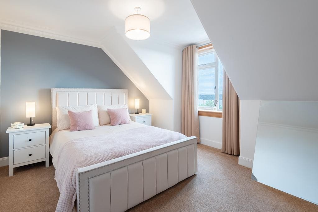 CUP1513JMP BEDROOM 3.jpg